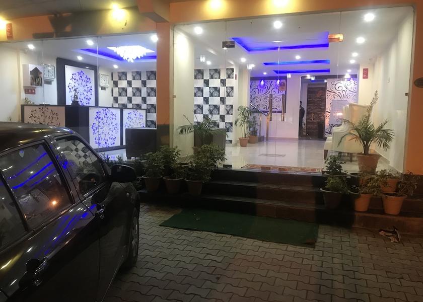 Himachal Pradesh Dharamshala Property entrance