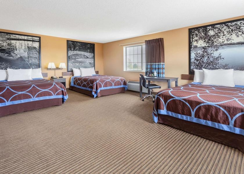 Iowa Fort Dodge Room