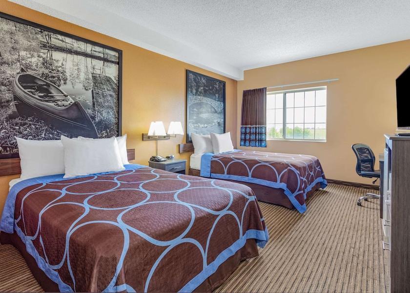 Iowa Fort Dodge Room