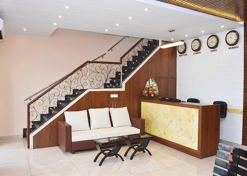 Maharashtra Mumbai Public Areas