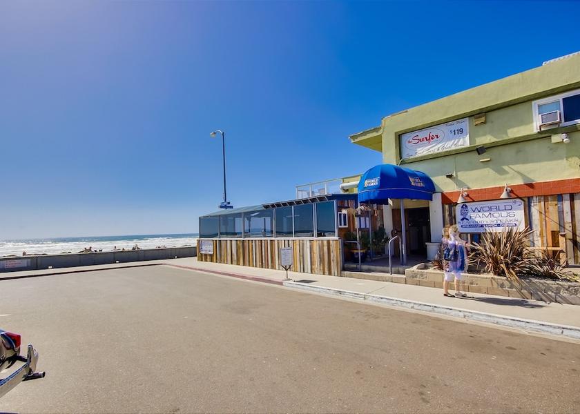 California San Diego Front of property