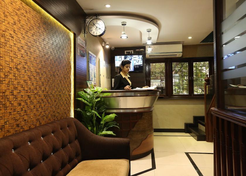 Maharashtra Mumbai Public Areas