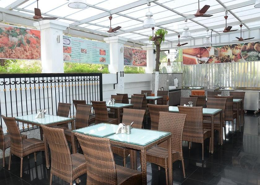 Maharashtra Mumbai Food & Dining