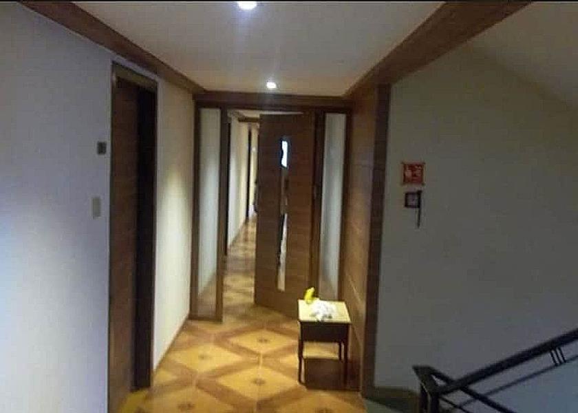 Maharashtra Mumbai Hallway