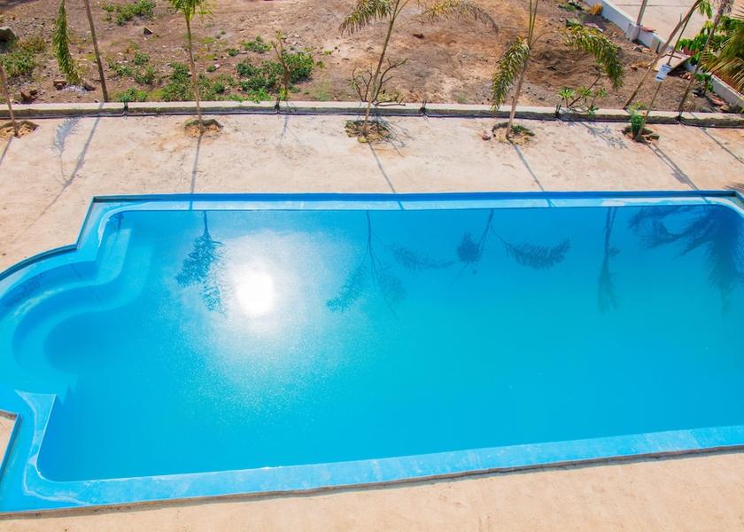 Maharashtra Alibaug Indoor/outdoor pool