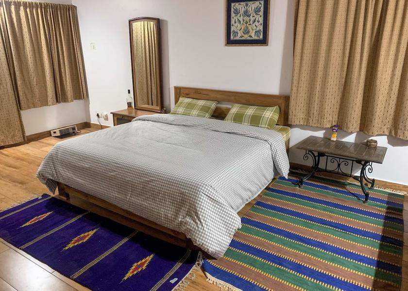 Uttarakhand Bhimtal Room