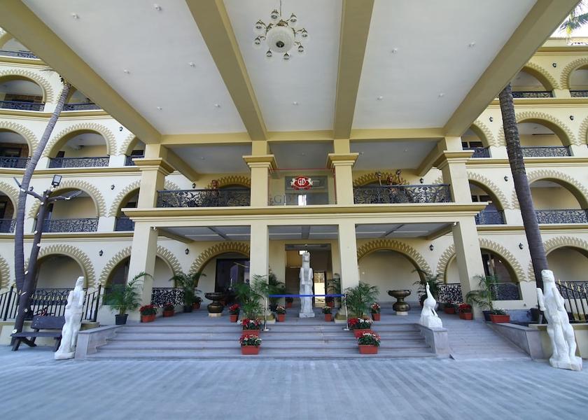 Gujarat Navsari Front of property
