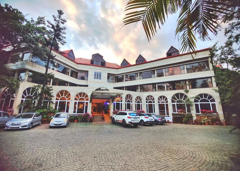 Maharashtra Panchgani Exterior Detail