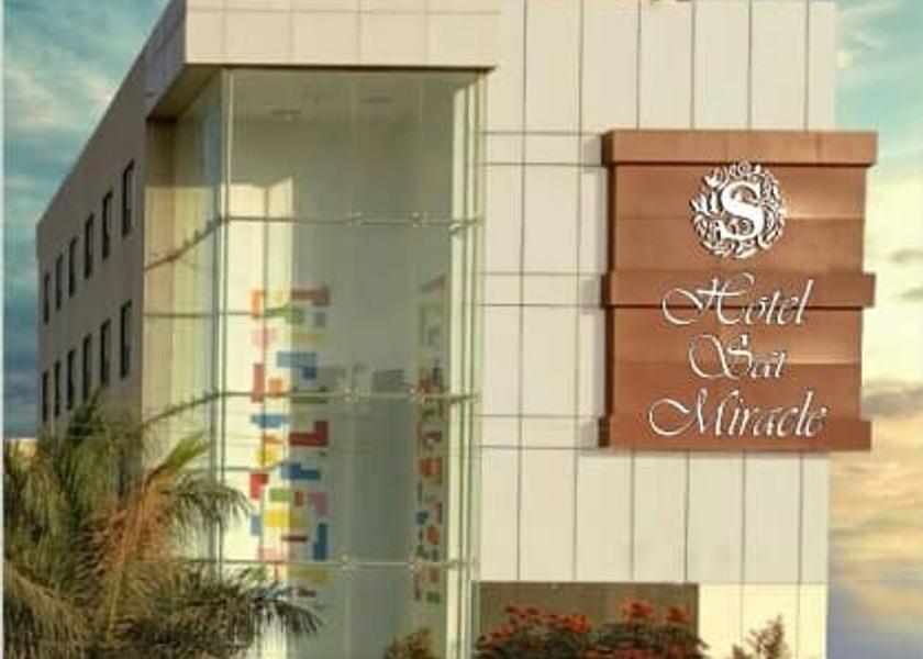 Maharashtra Shirdi Facade