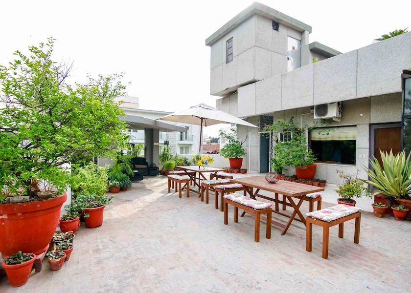 Delhi Delhi Outdoors