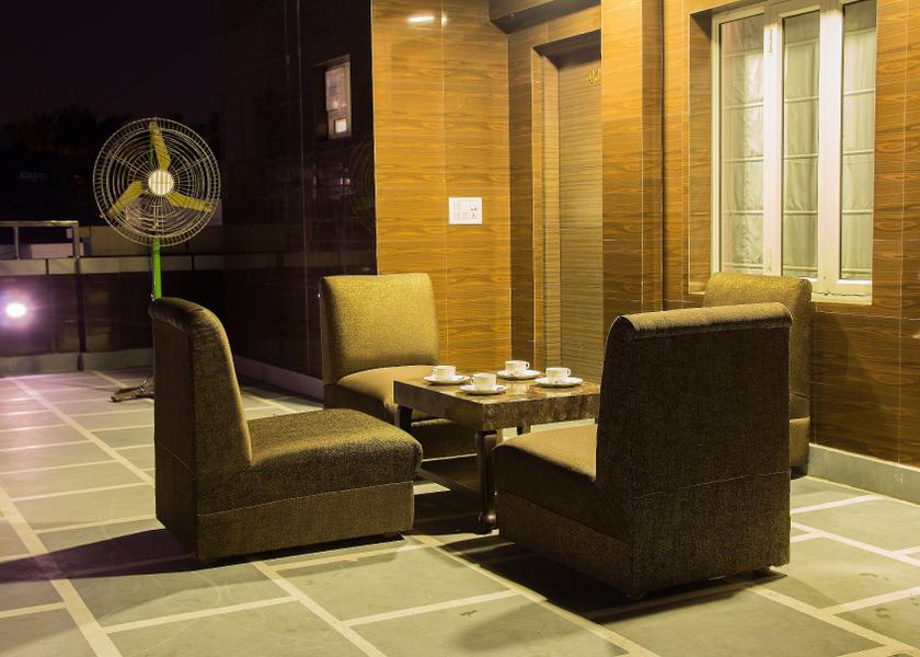 Delhi Delhi Public Areas