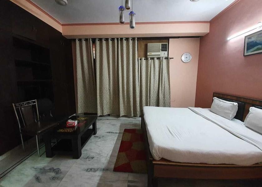 Uttar Pradesh Noida Room