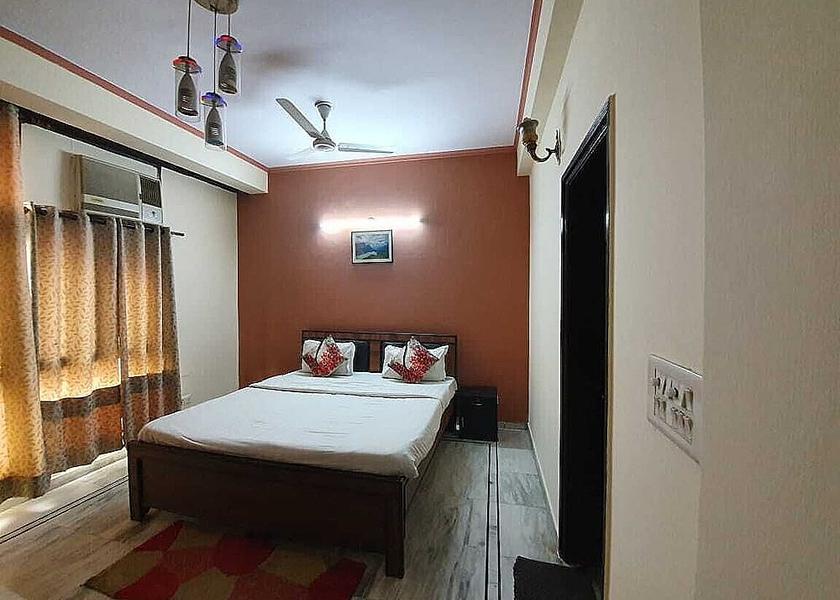 Uttar Pradesh Noida Room