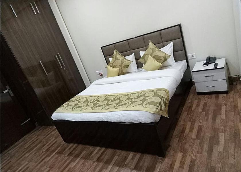 Uttar Pradesh Noida Primary image