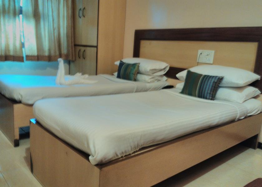 Maharashtra Pune Room