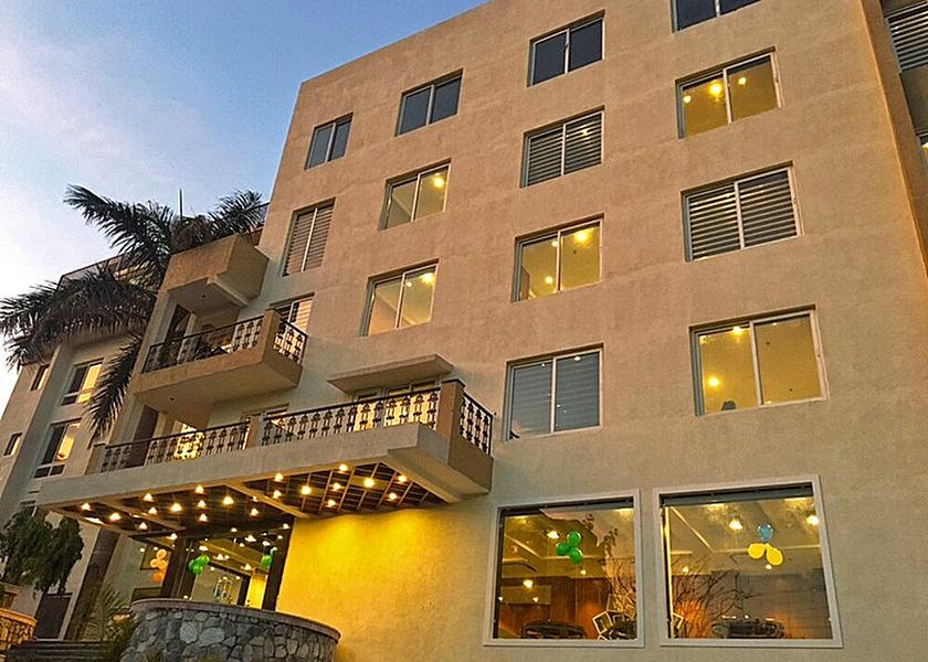 Uttarakhand Rishikesh Hotel Exterior