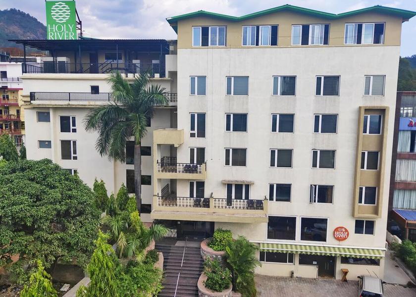 Uttarakhand Rishikesh Hotel Exterior