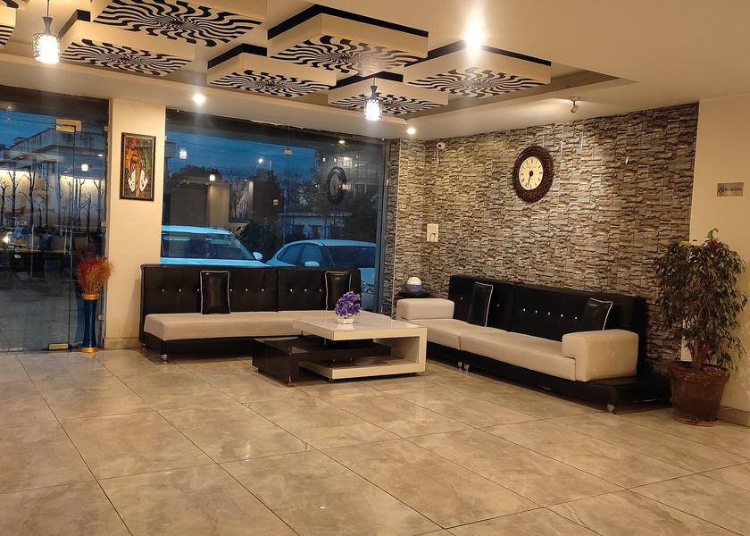 Uttarakhand Rishikesh Public Areas
