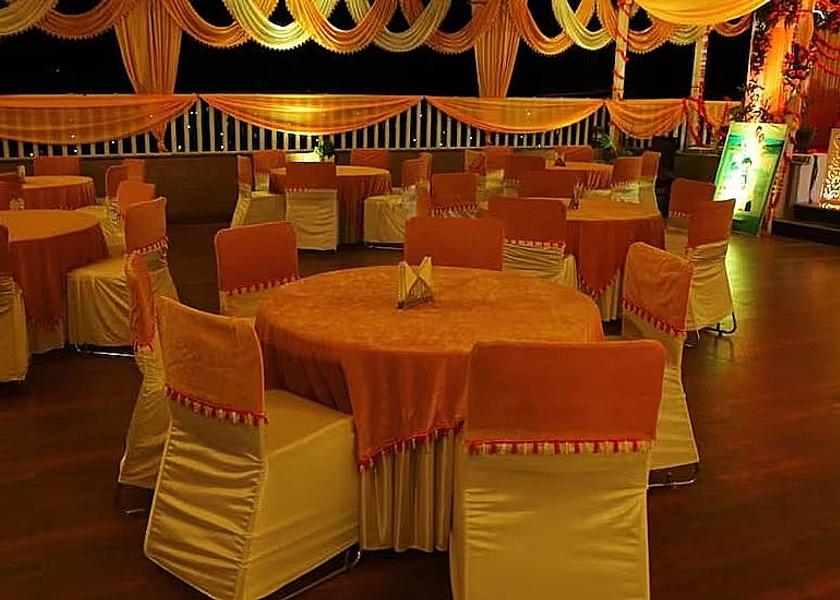 Uttarakhand Rishikesh Food & Dining