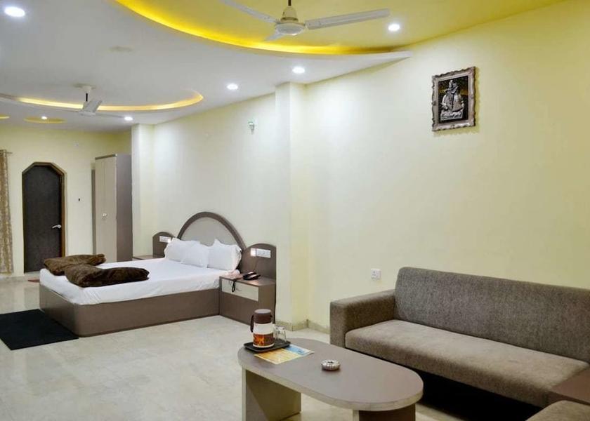 Madhya Pradesh Satna Room