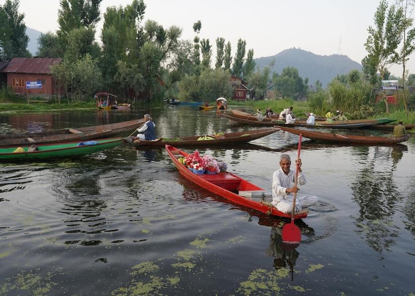 Jammu and Kashmir Srinagar Boating