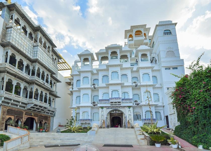 Rajasthan Udaipur Primary image