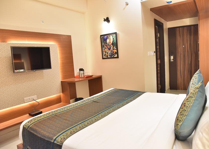 Uttar Pradesh Varanasi Deluxe AC Room