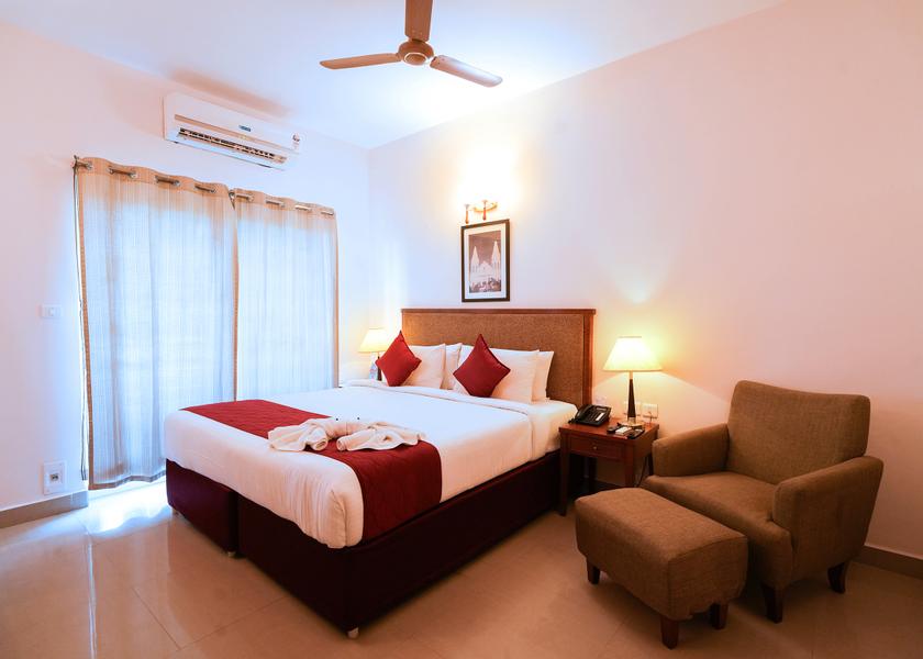 Tamil Nadu Velankanni Grandeur Suite with Balcony