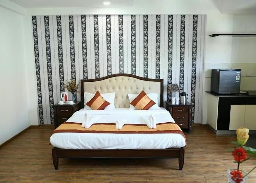 Uttar Pradesh Vrindavan Room
