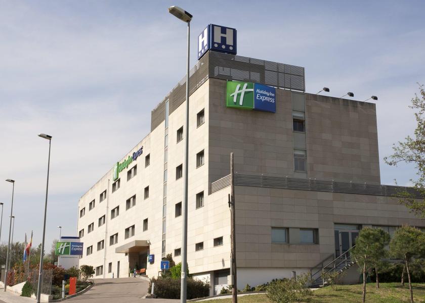 Catalonia Granollers Hotel Exterior