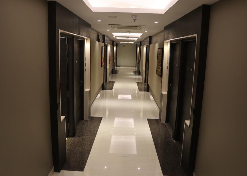 Uttar Pradesh Lucknow Public Areas