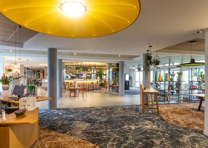 Centre - Loire Valley Bourges Reception