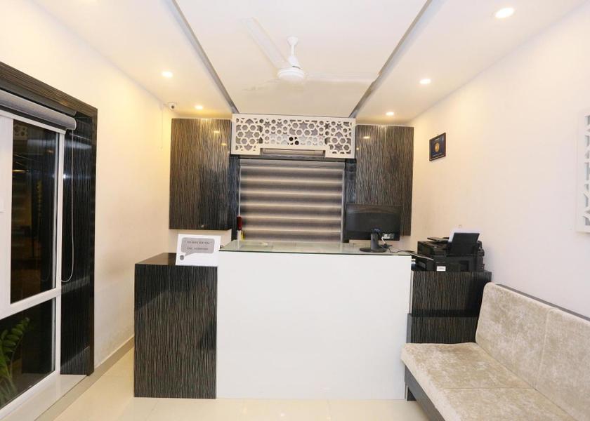 Kerala Guruvayur Lobby