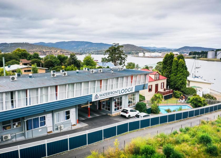 Tasmania Lutana exterior view