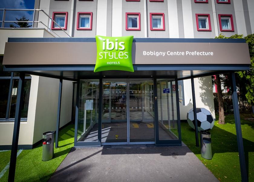 Ile-de-France Bobigny Facade