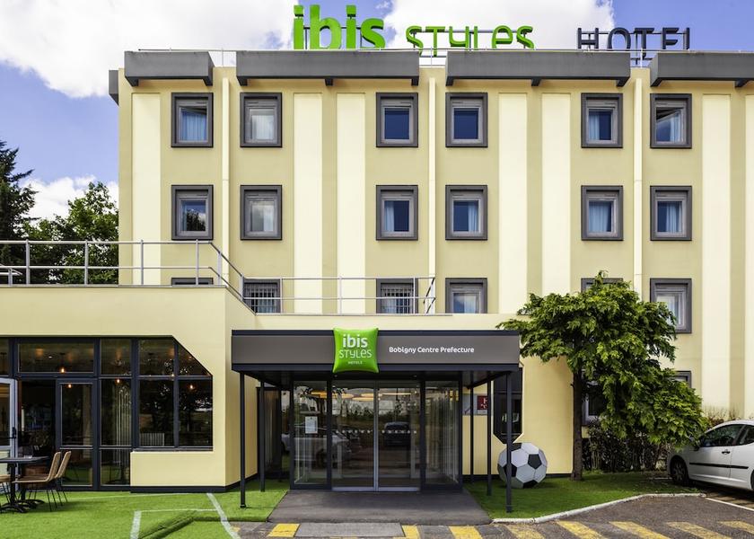 Ile-de-France Bobigny Facade