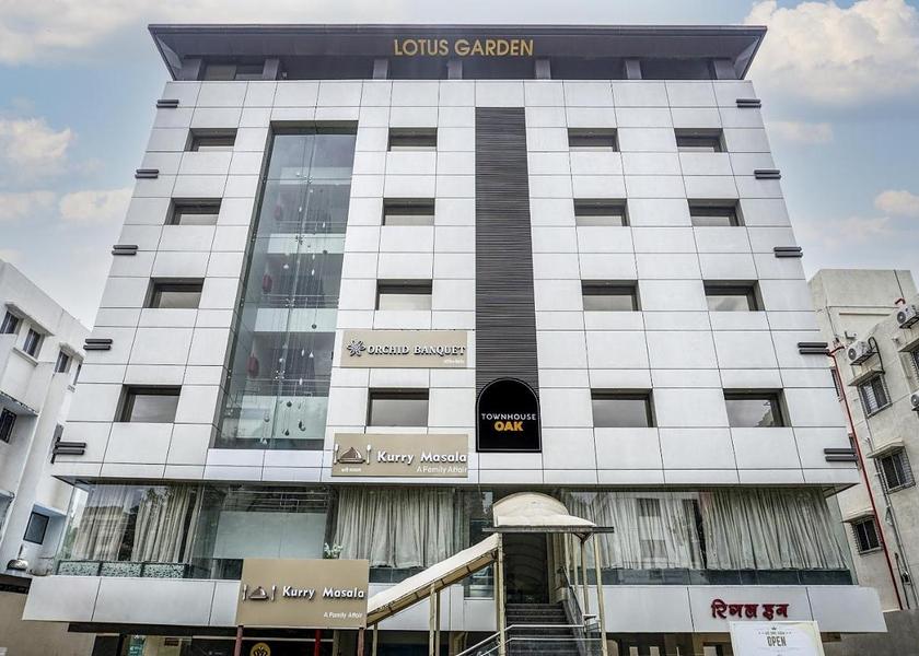 Maharashtra Pune Hotel Exterior