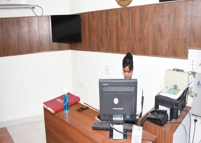 Uttarakhand Dhikuli Public Areas