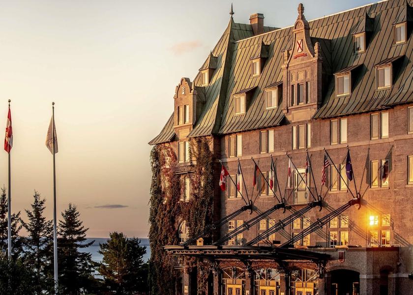 Quebec La Malbaie Exterior Detail