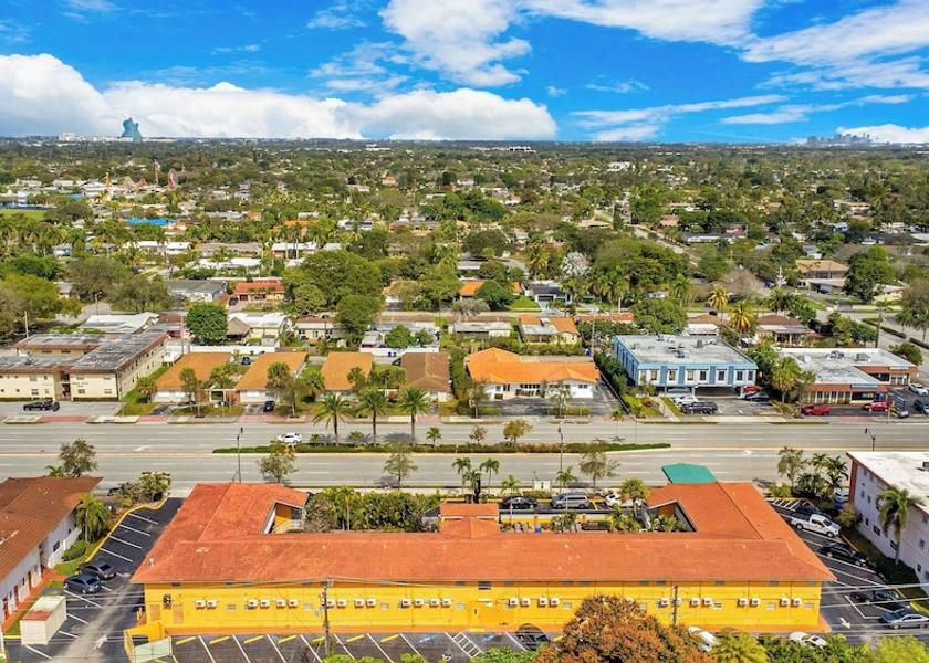 Florida Hollywood Exterior Detail