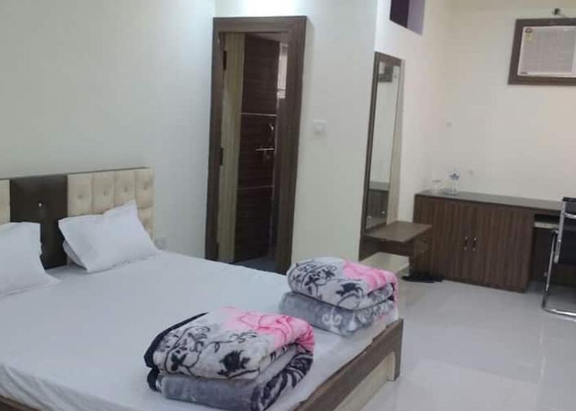 Madhya Pradesh Rewa Super Deluxe Ac-
