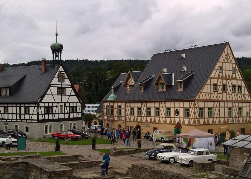 Saxony Olbernhau Courtyard view