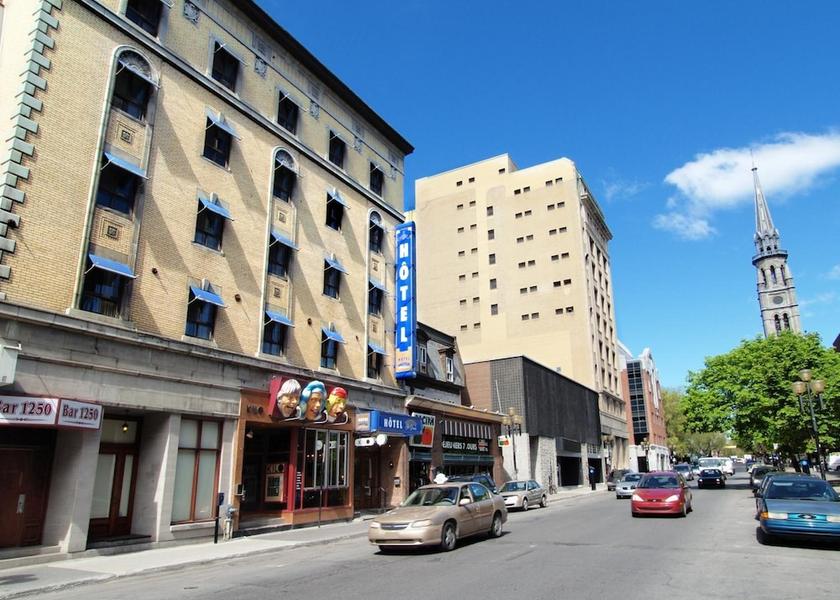 Quebec Montreal Exterior