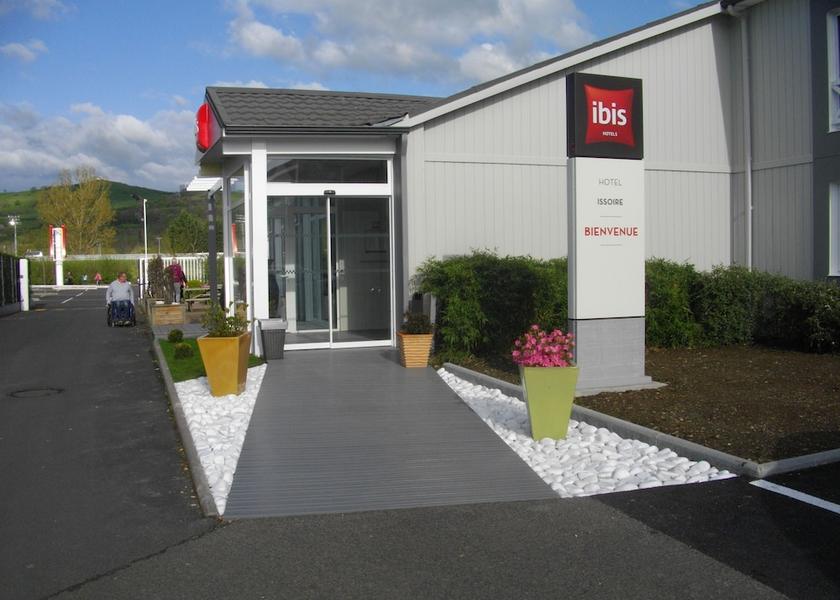 Auvergne-Rhone-Alpes Issoire Exterior Detail