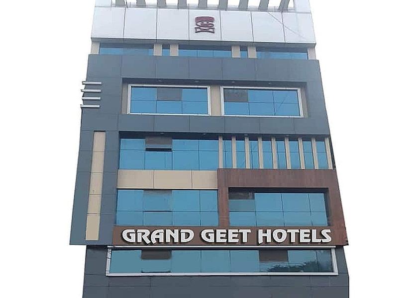 Uttar Pradesh Kanpur Hotel Exterior
