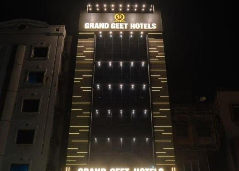 Uttar Pradesh Kanpur Hotel Exterior