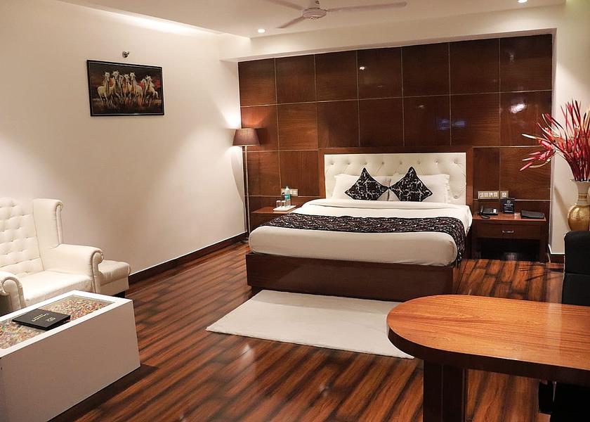 Uttar Pradesh Kanpur Executive Room