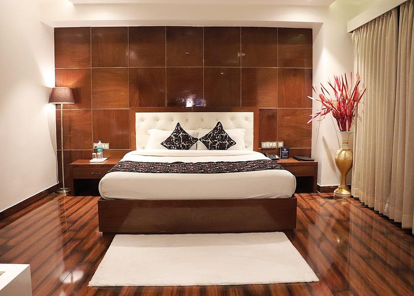 Uttar Pradesh Kanpur Executive Room