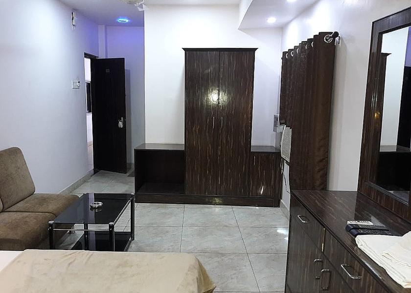 Uttar Pradesh Lucknow Public Areas