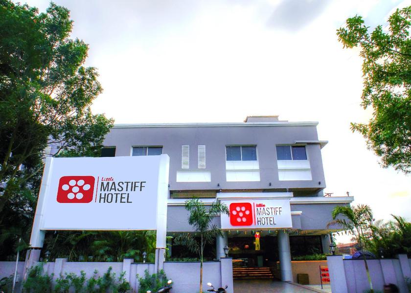 Maharashtra Pune Entrance